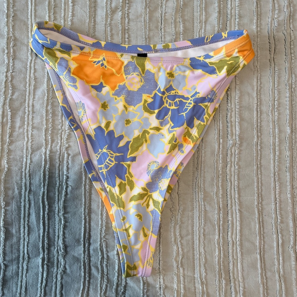 High Waisted Urban Outfitters Bikini Bottoms, size medium